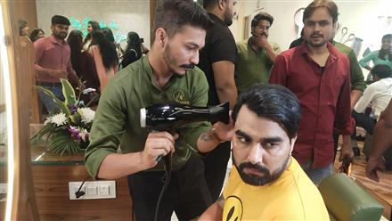 GRAND OPENING OF HAIR GARDEN SALON HELD IN ZIRAKPUR GRAND OPENING OF HAIR GARDEN SALON HELD IN ZIRAKPUR
